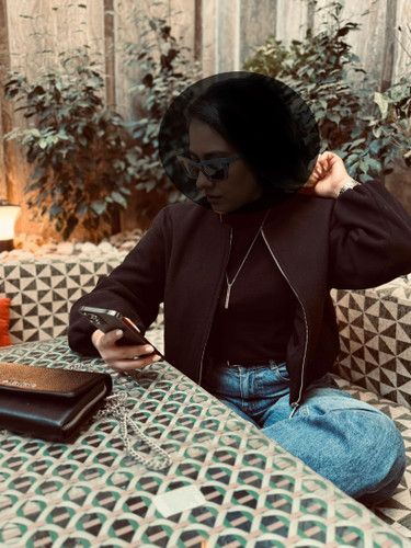 بامبر جکت بهاره Bee